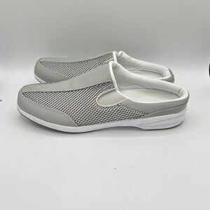 Propet Washable Walker WCS001M Women's Casual Shoe Sz 11 B